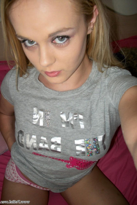 Голые селфи картинка 23