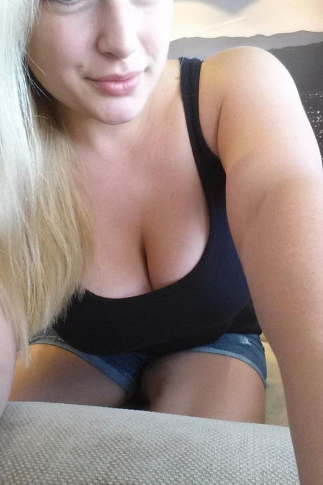 Голые селфи картинка 51