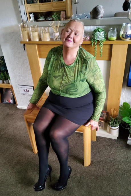 Пышки в чулках картинка 58