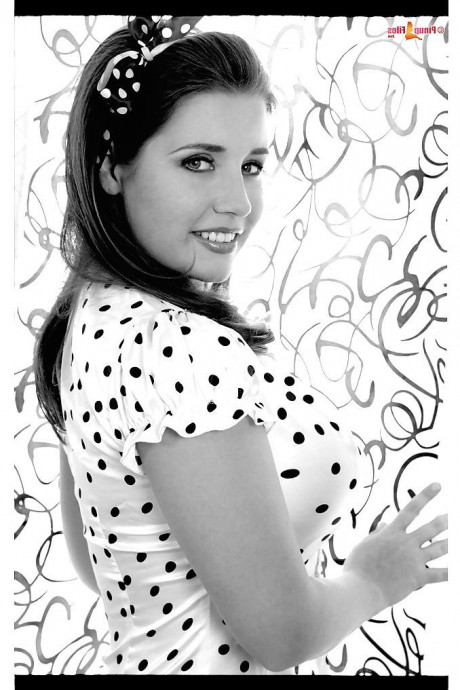 Эрика Кэмпбелл картинка 1