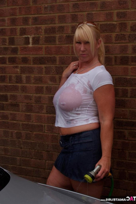 Мокрые футболки картинка 52