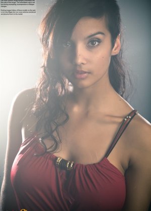 Милые индийские любители Кики и Ши-Ра лижут киски и трахаются